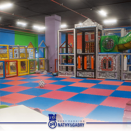 NATHY & GABRY Baby Parking